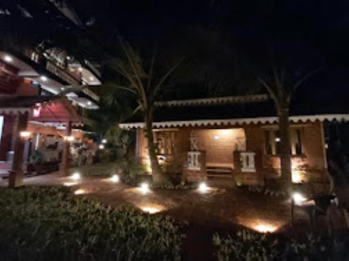 Blue Sea Beach Resort Malvan Exterior photo